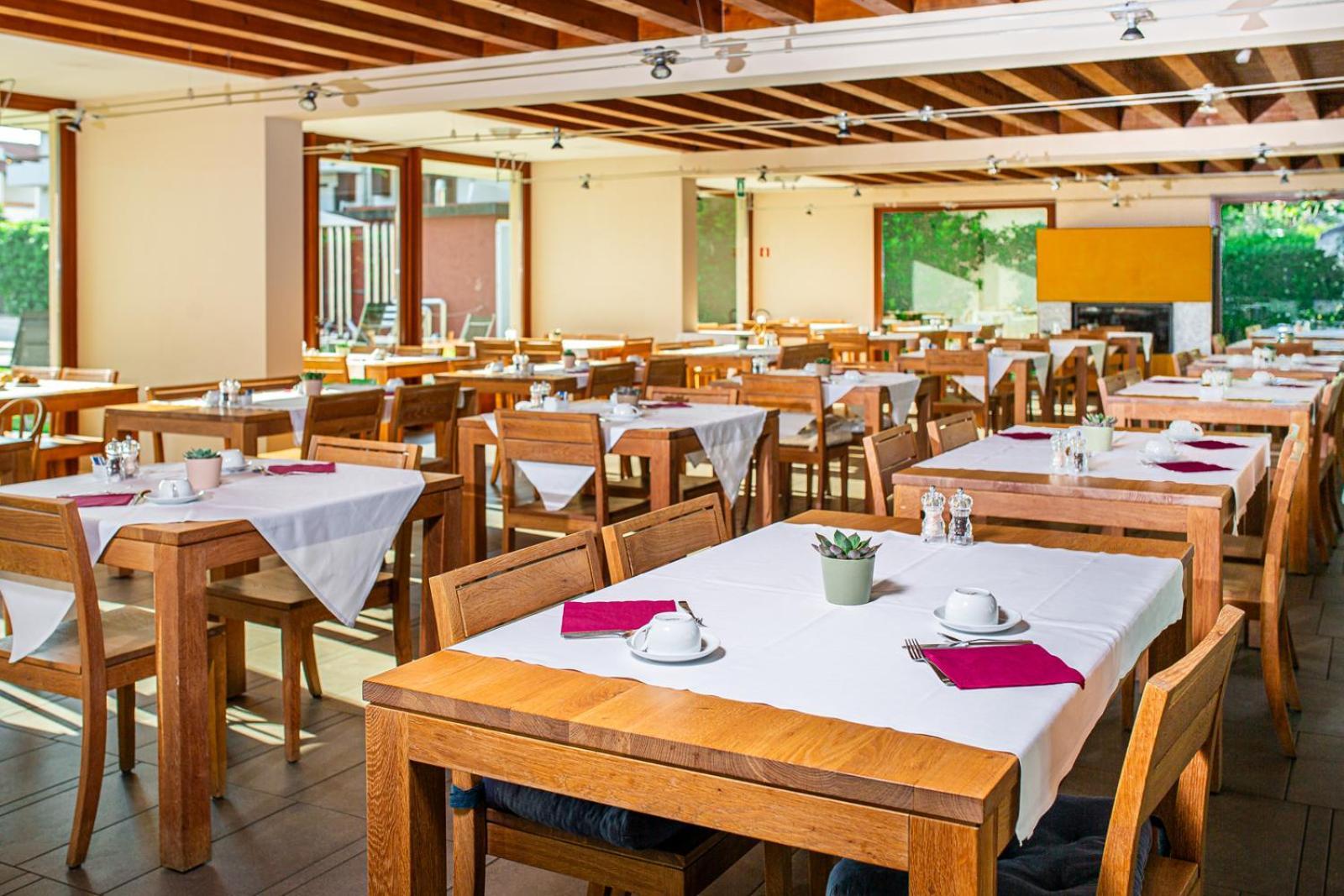 Hotel La Pergola Lignano Sabbiadoro Dış mekan fotoğraf